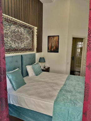 Donna Hotel